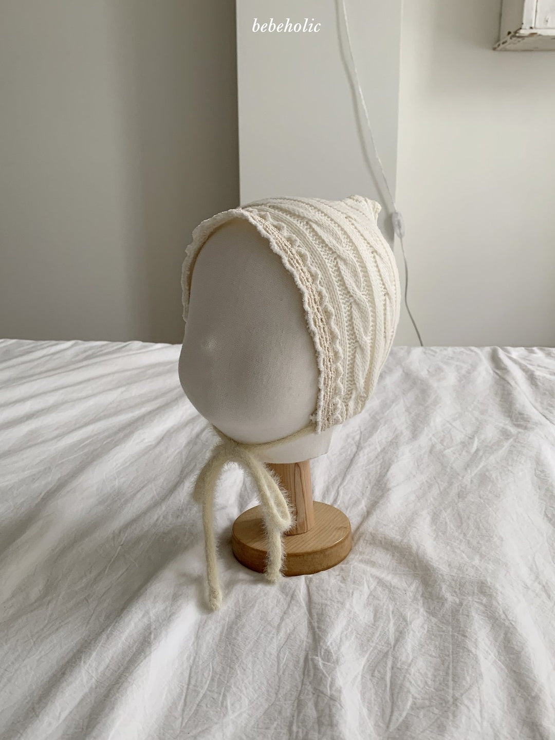 [bebeholic] Twist knit bonnet