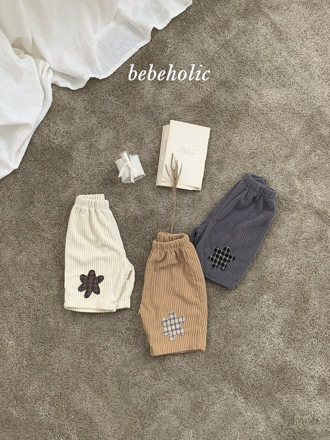 [bebeholic] Patch corduroy pants