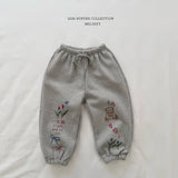[Melikey] Bear illustration jogger pants
