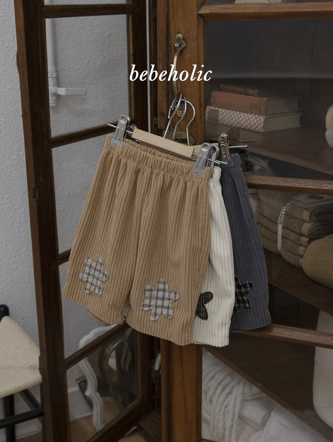 [bebeholic] Patch corduroy pants