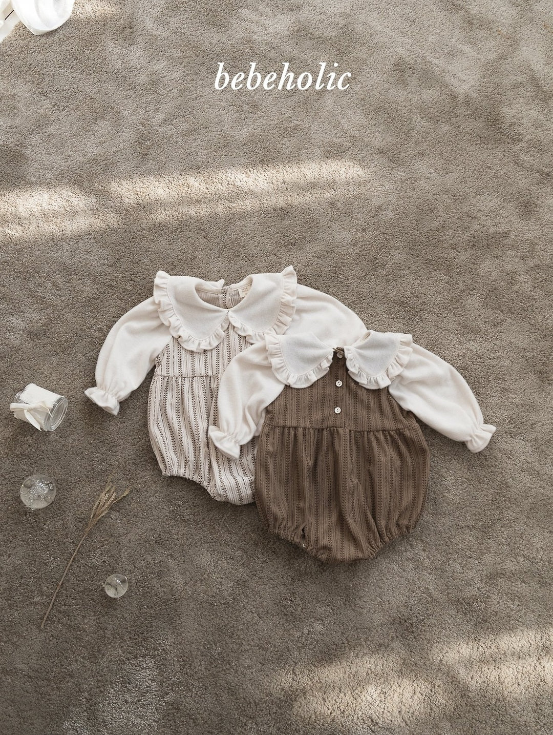 [bebeholic] Lip frill collar rompers