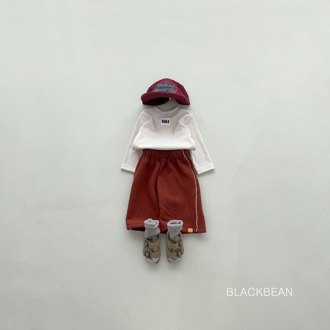 [BLACK BEAN] Milky tee