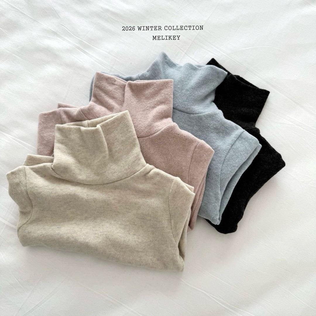[Melikey] Warm turtleneck tee