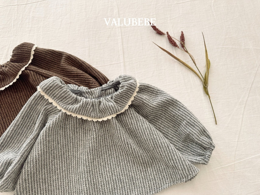 [valubebe] Herringbone frill blouse