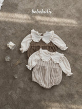 [bebeholic] Lip frill collar rompers