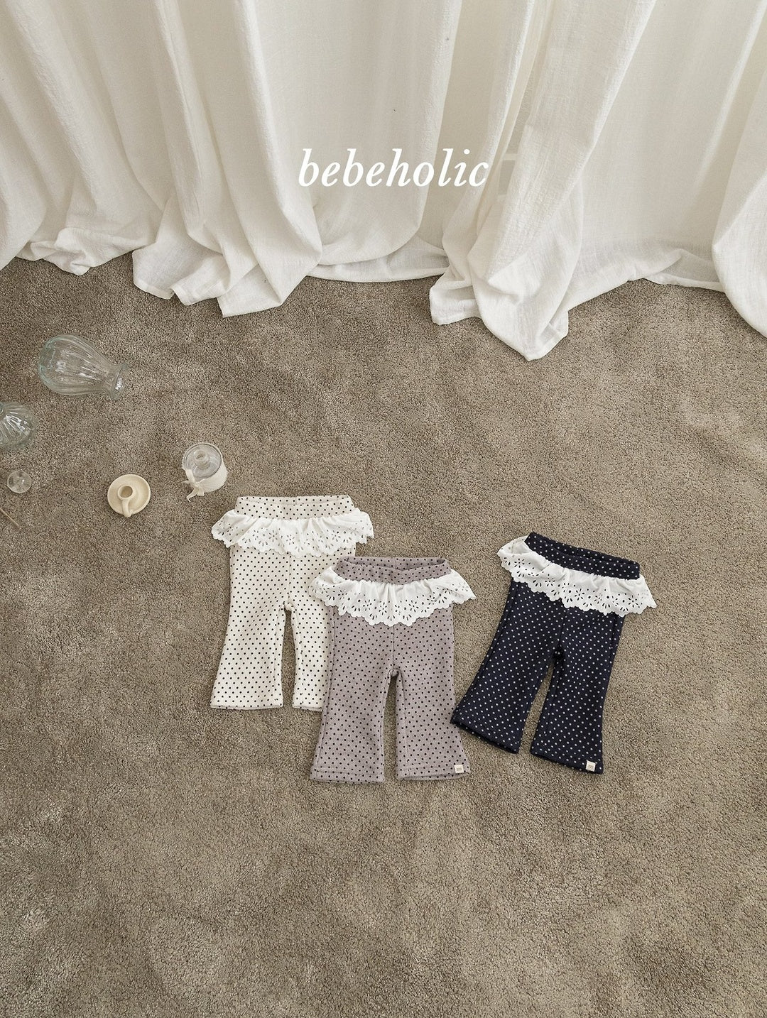 [bebeholic] Dot lace flare pants