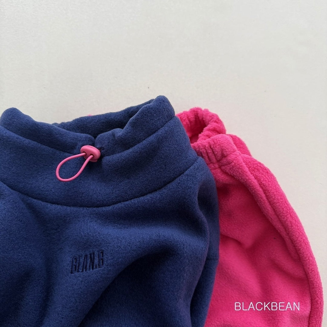 [BLACK BEAN] Once string tops