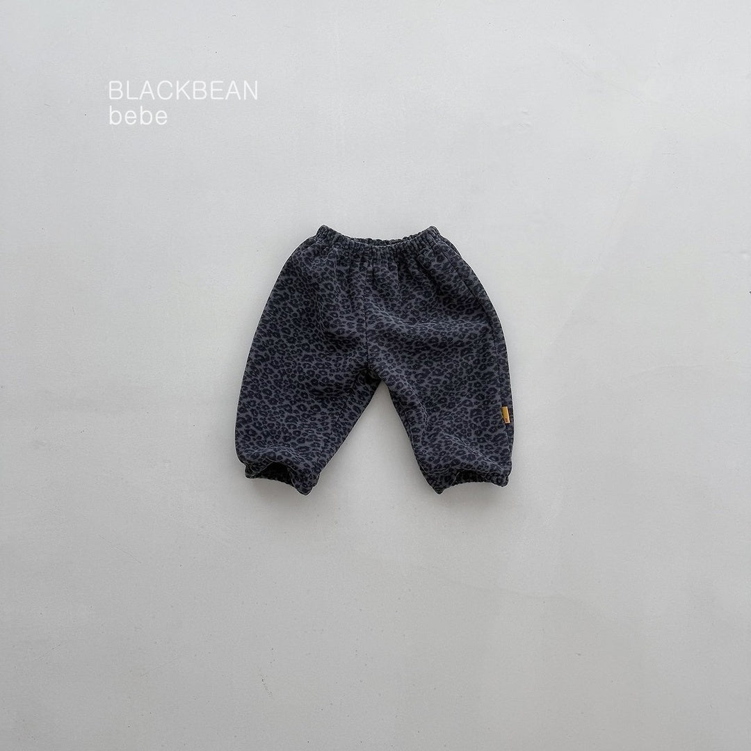 [BLACK BEAN] Leopard bebe pants