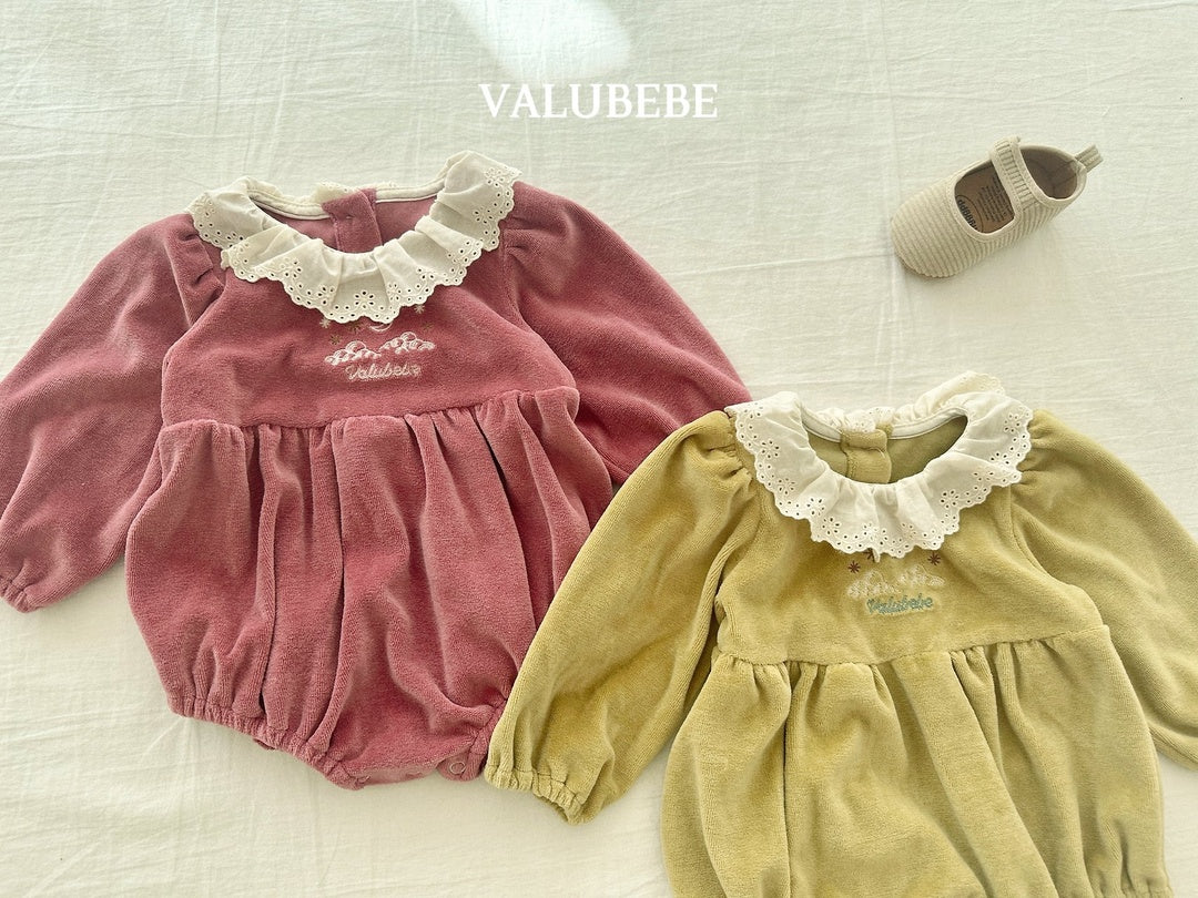 [valubebe] Embroidered velor suit