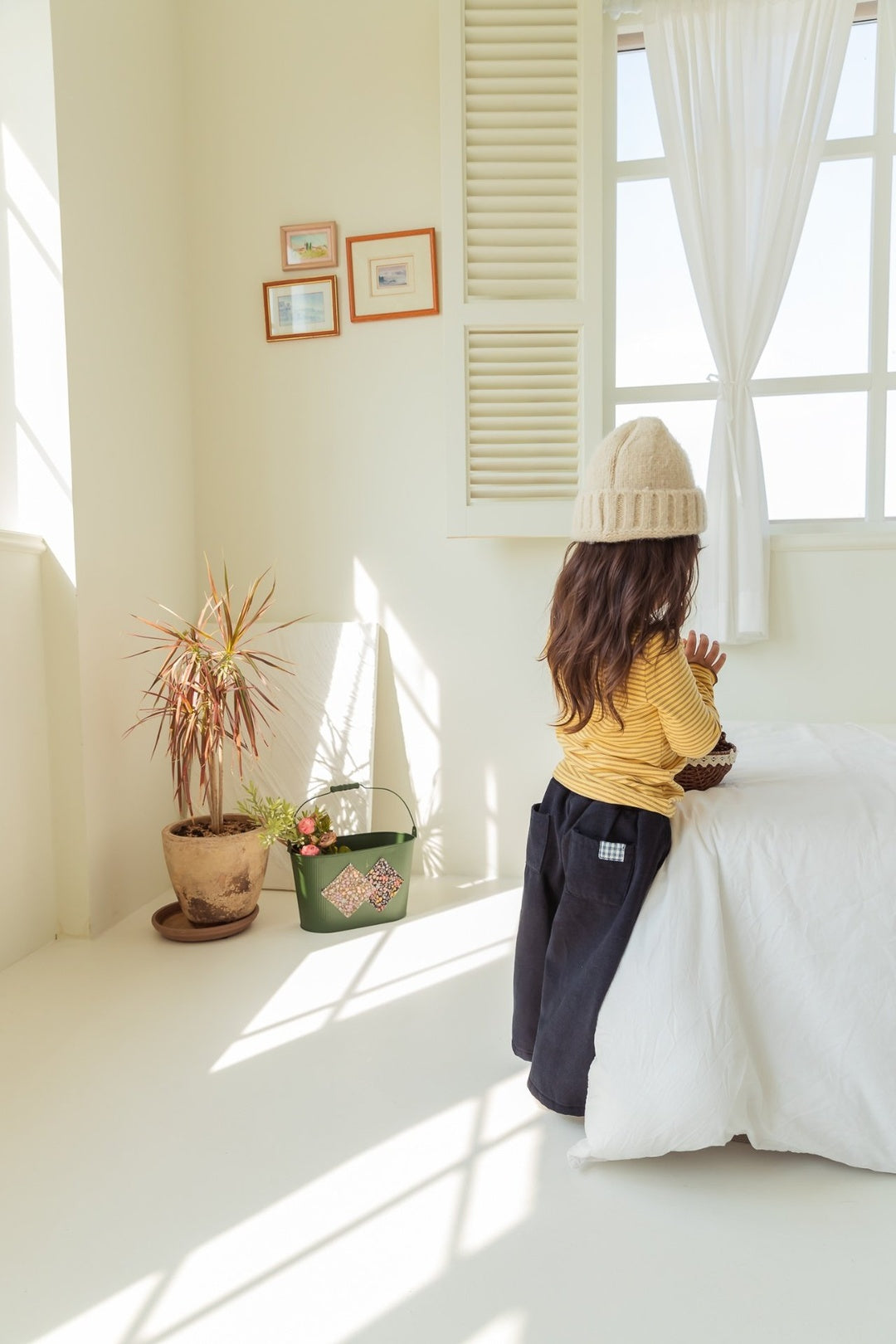 [milk powder] Velvet denim pants