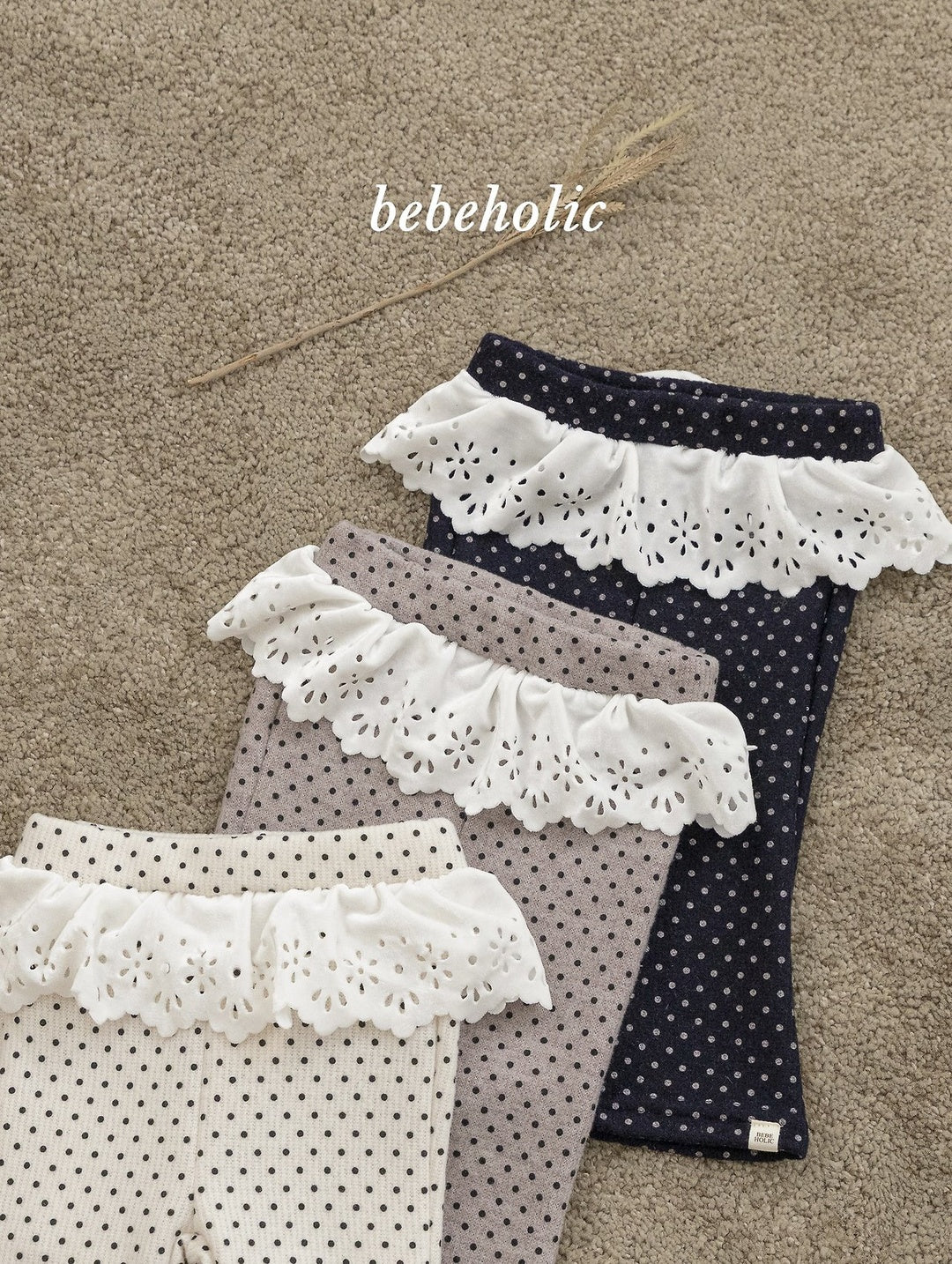 [bebeholic] Dot lace flare pants