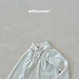 [milk powder] Shirring halfneck tee