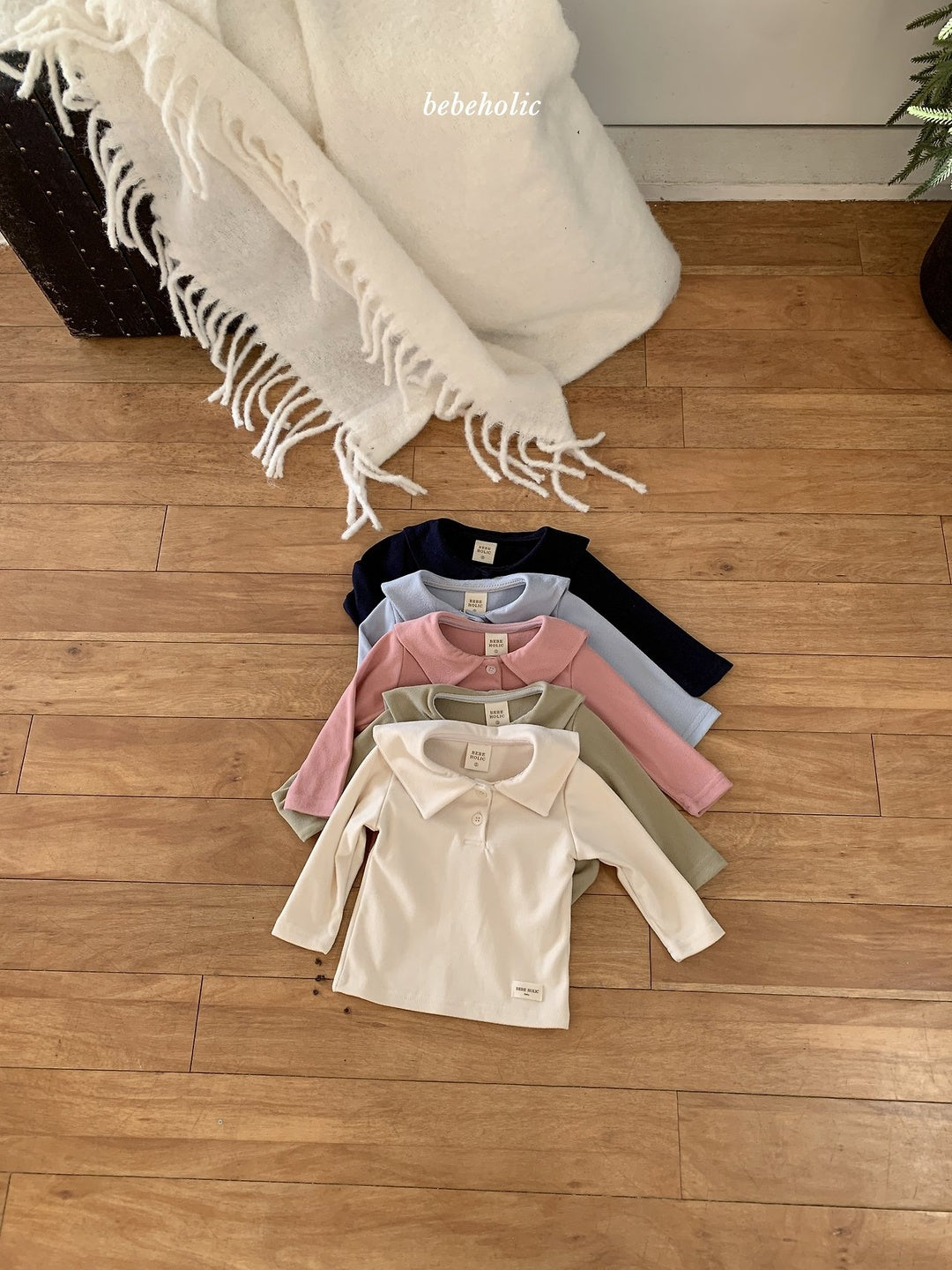 [bebeholic] Want collar tee