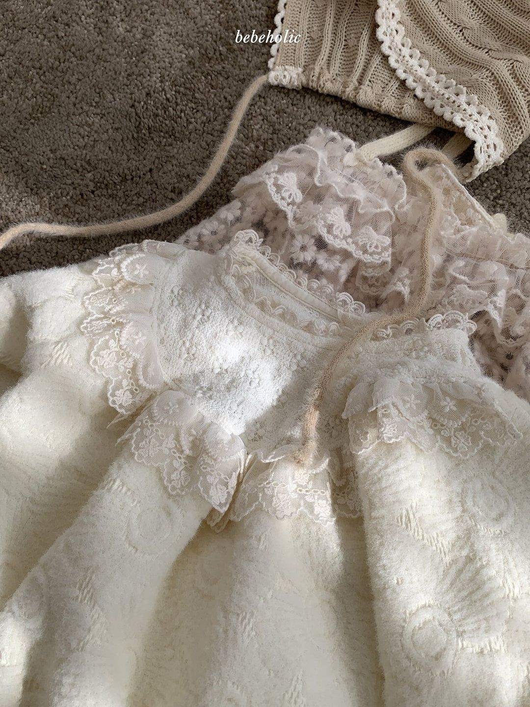 [bebeholic] Breeze lace rompers