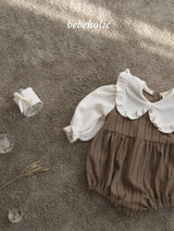 [bebeholic] Lip frill collar rompers