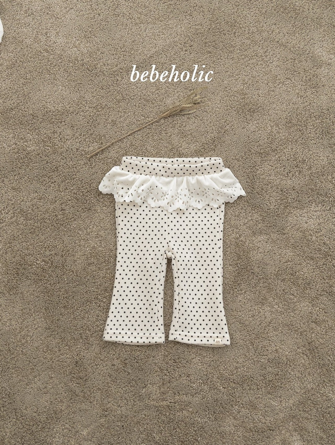 [bebeholic] Dot lace flare pants