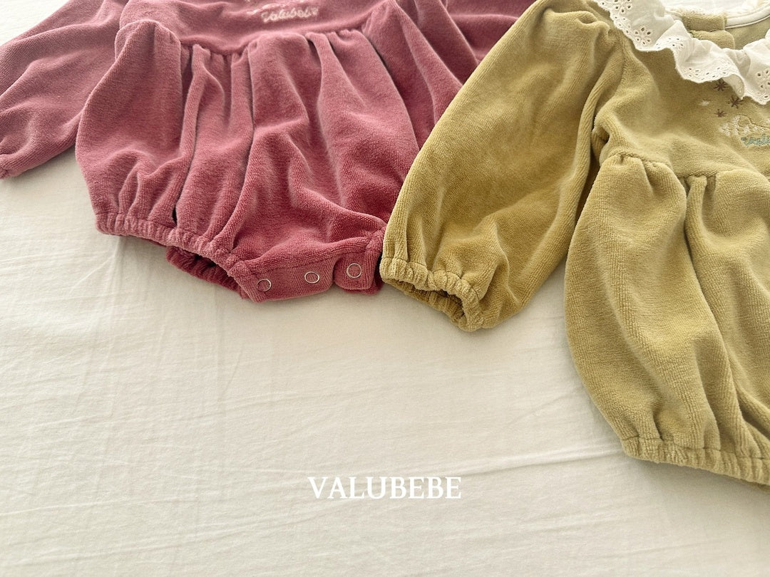 [valubebe] Embroidered velor suit