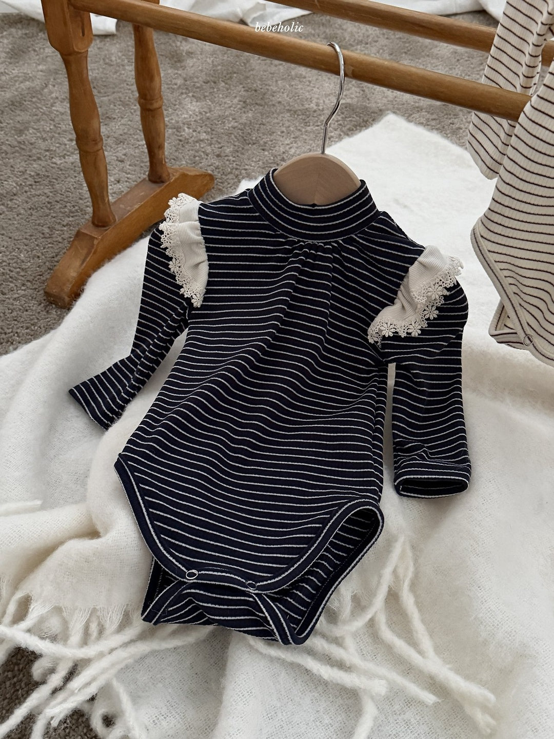 [bebeholic] Ronny stripe wing rompers