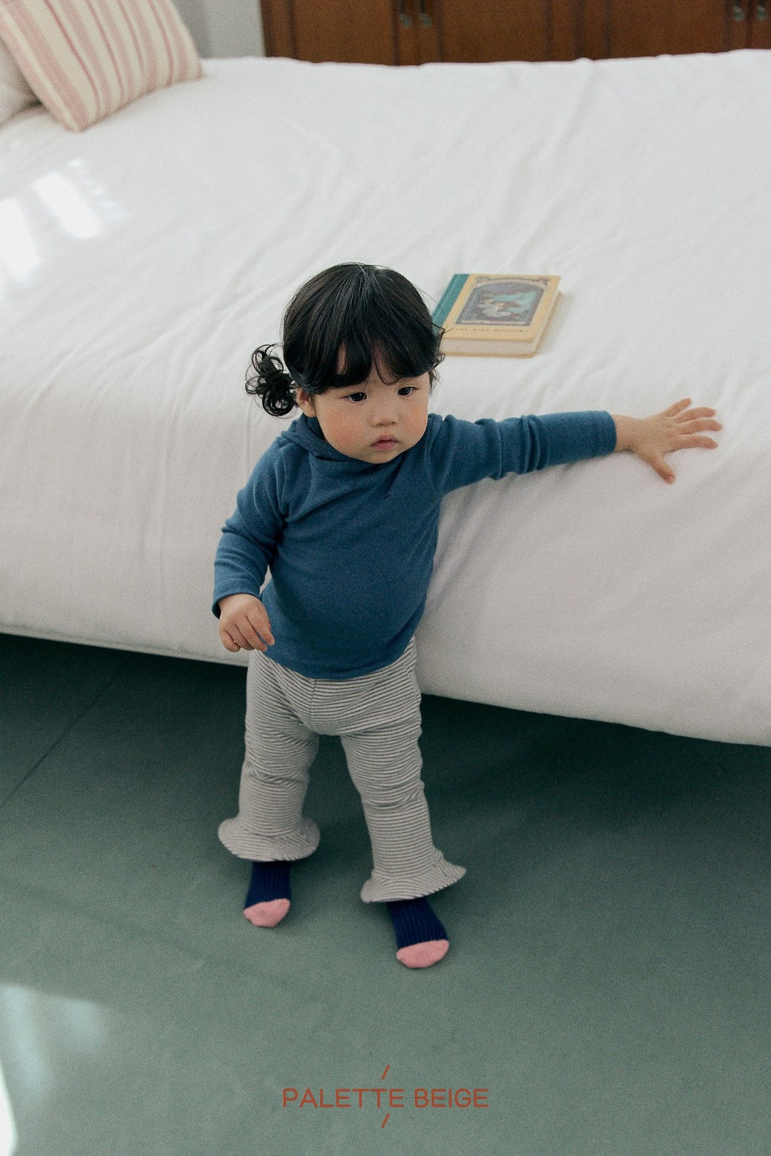 [PALETTE BEIGE] Bebe hole leggings