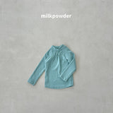 [milk powder] Shirring halfneck tee