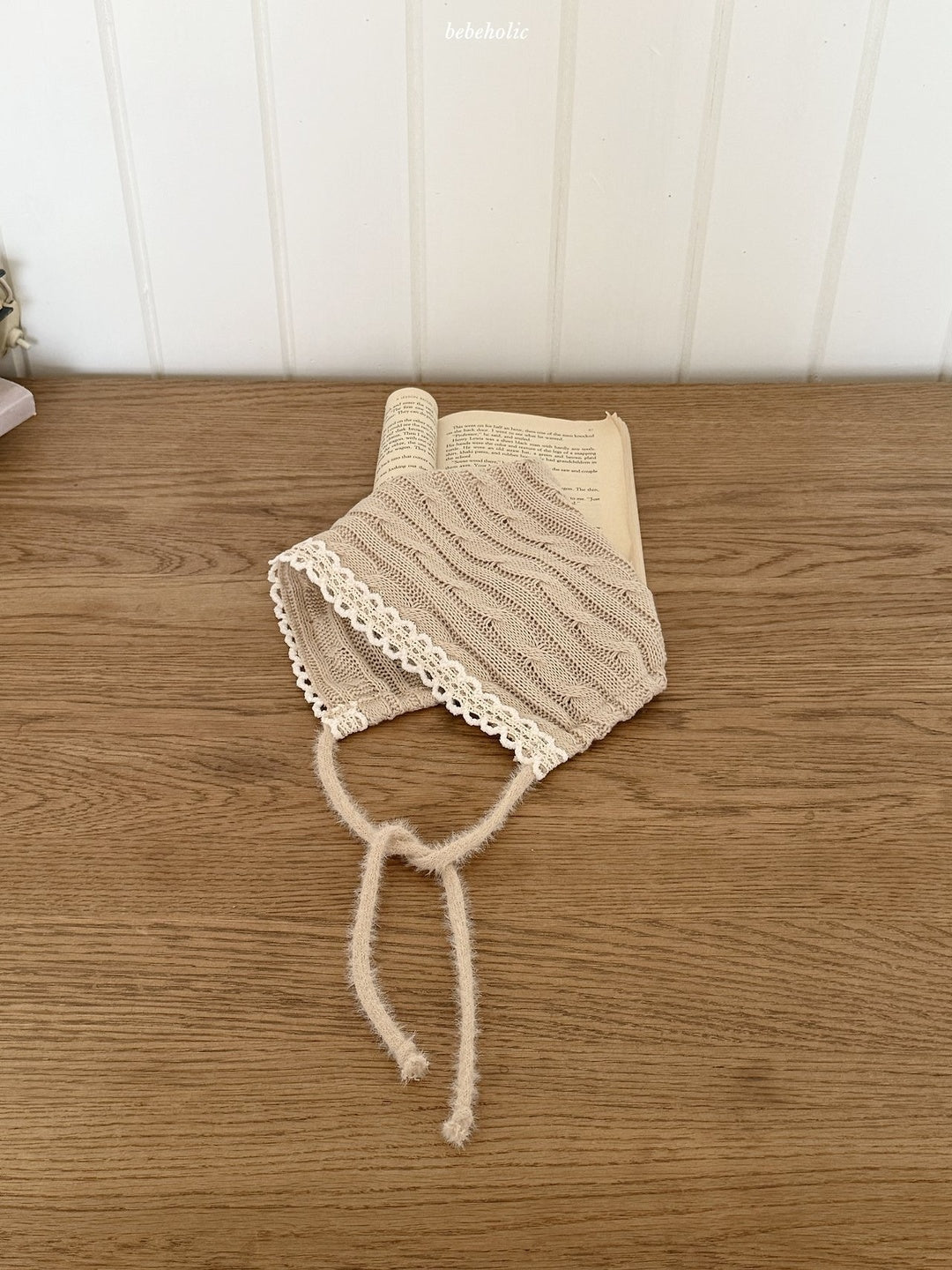 [bebeholic] Twist knit bonnet