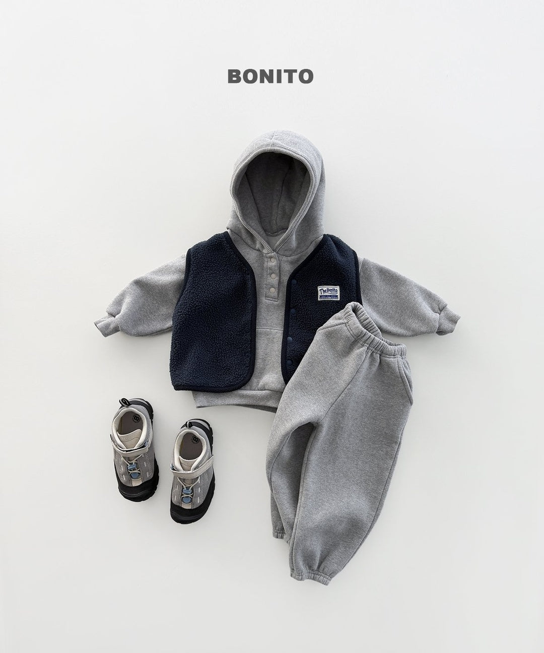 [BONITO] Round placket hood tee