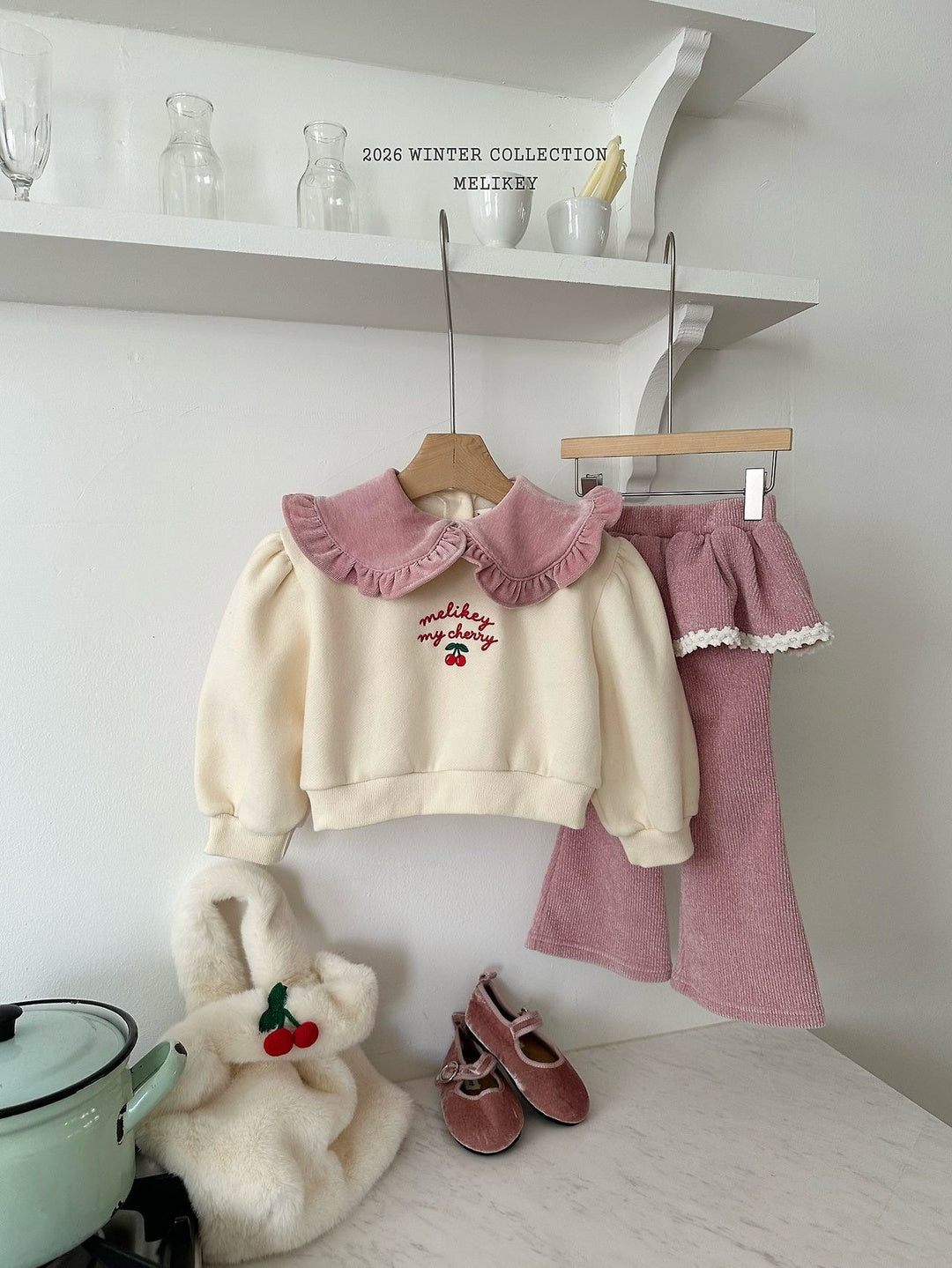 [Melikey] Cherry collar mtm