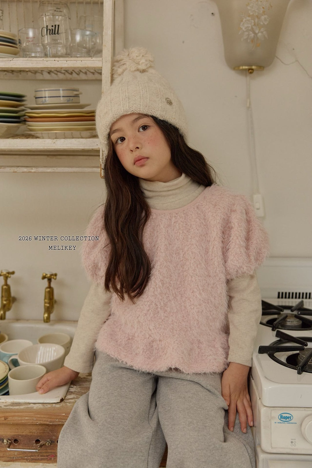 [Melikey] Fur frill puff tops