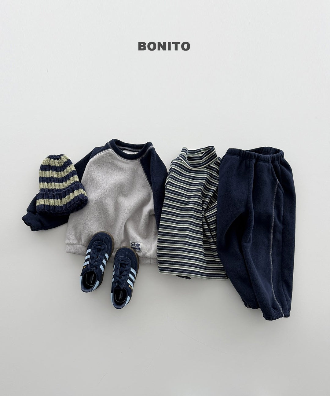 [BONITO] Retro loose halfneck tee