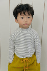 [PALETTE BEIGE] Stripe slim half turtleneck