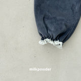 [milk powder] Pudding lace pants