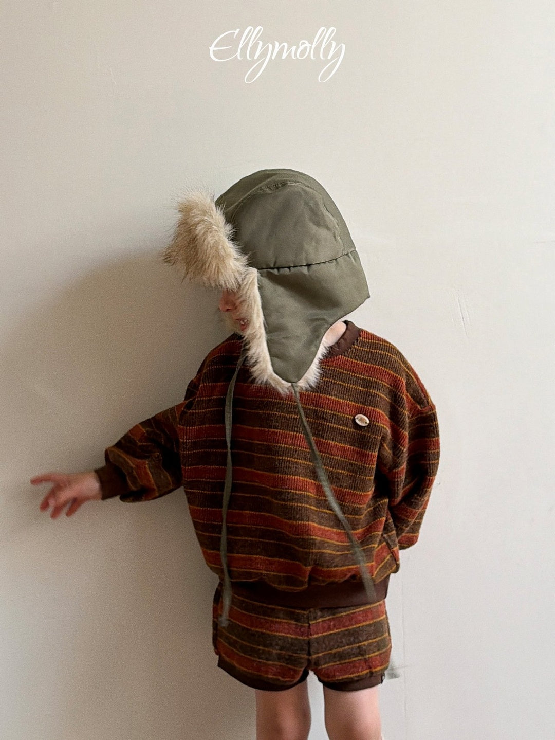 [ELLY MOLLY] Globe knit mtm