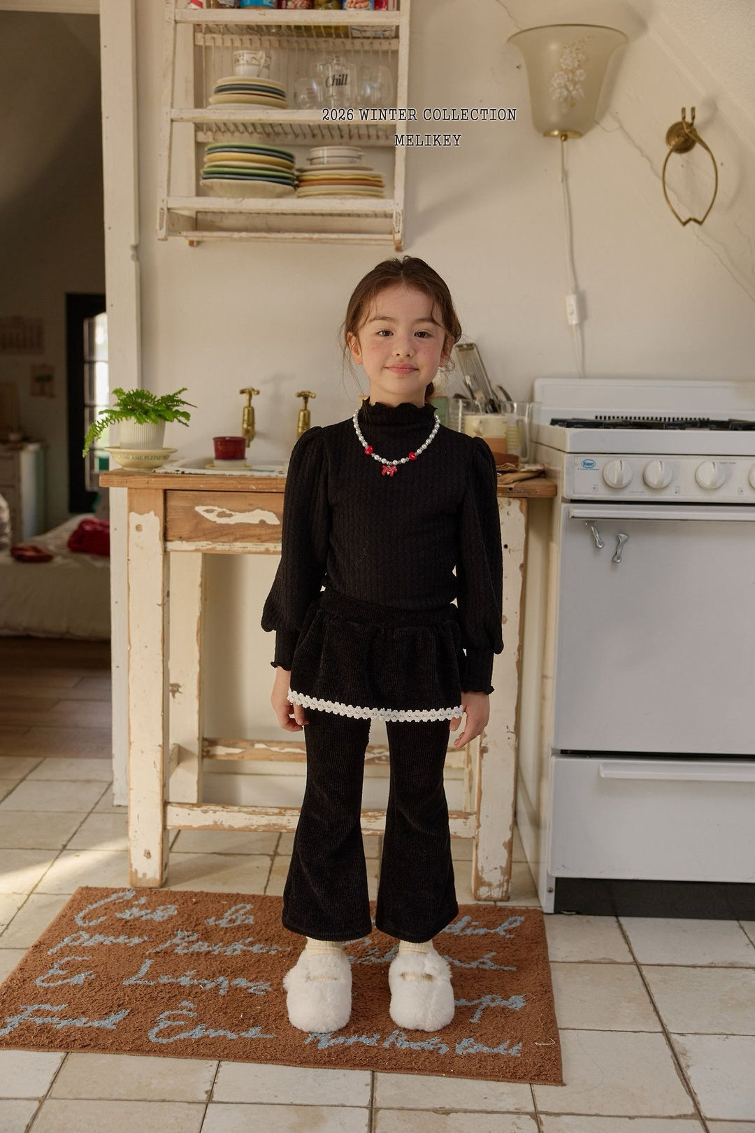 [Melikey] Frill velvet flare pants