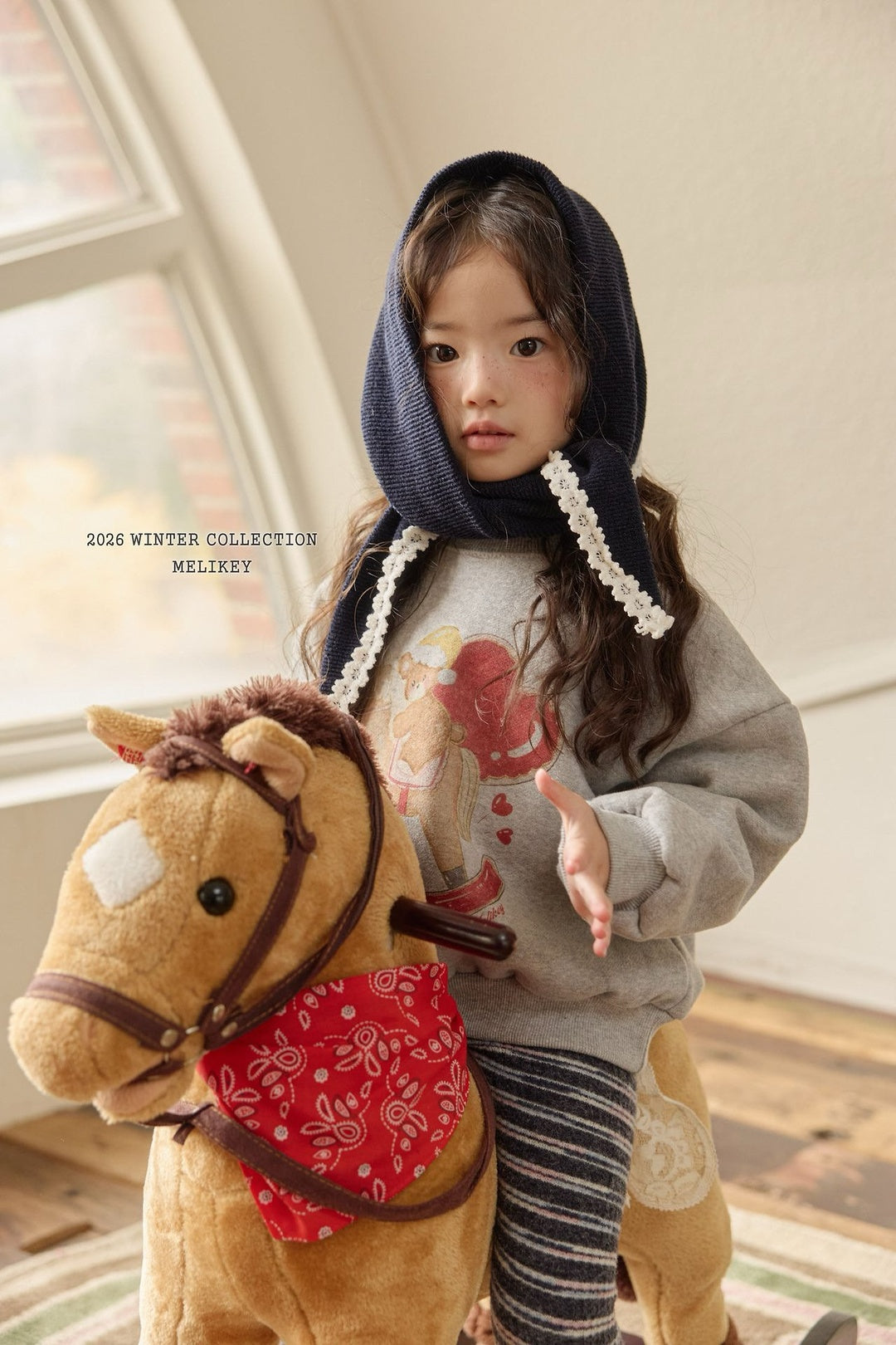 [Melikey] Square kint scarf