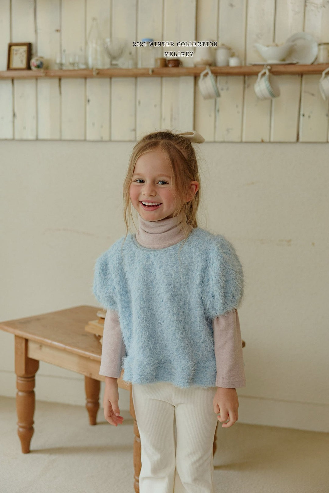 [Melikey] Fur frill puff tops
