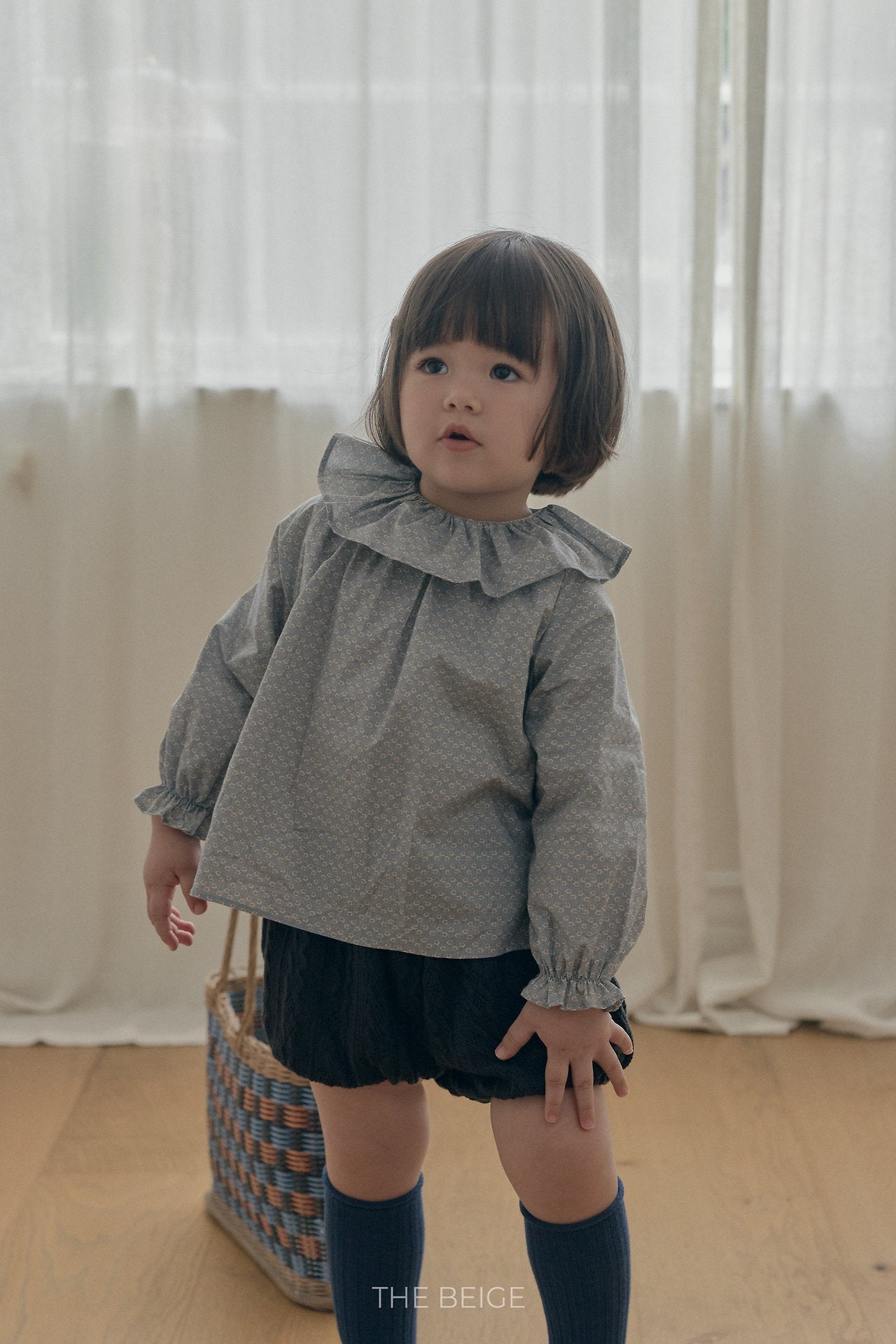 ［The beige］Flower Blouse