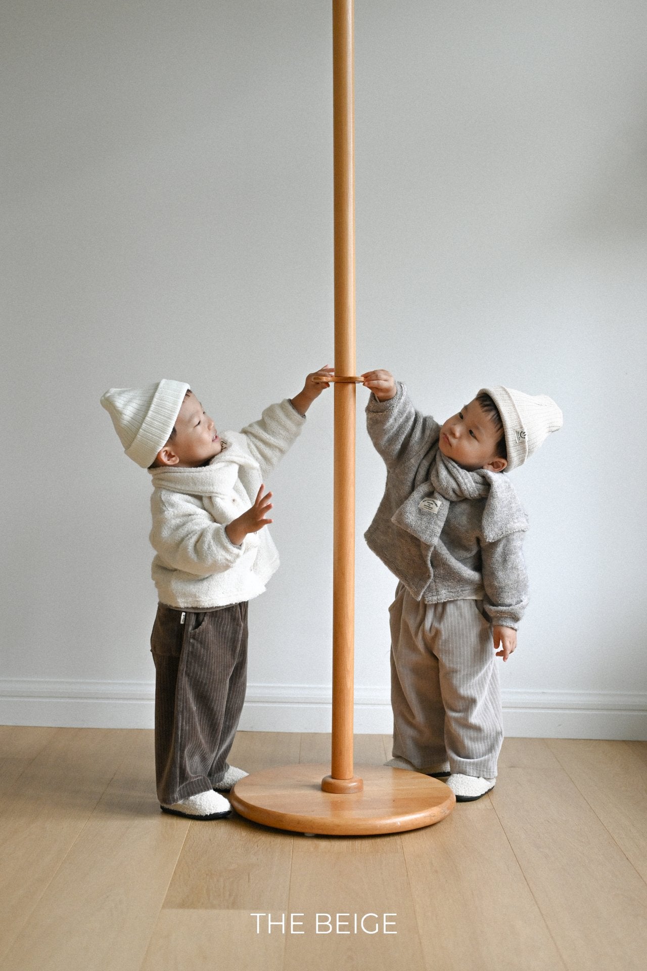 ［The beige］Knit muffler