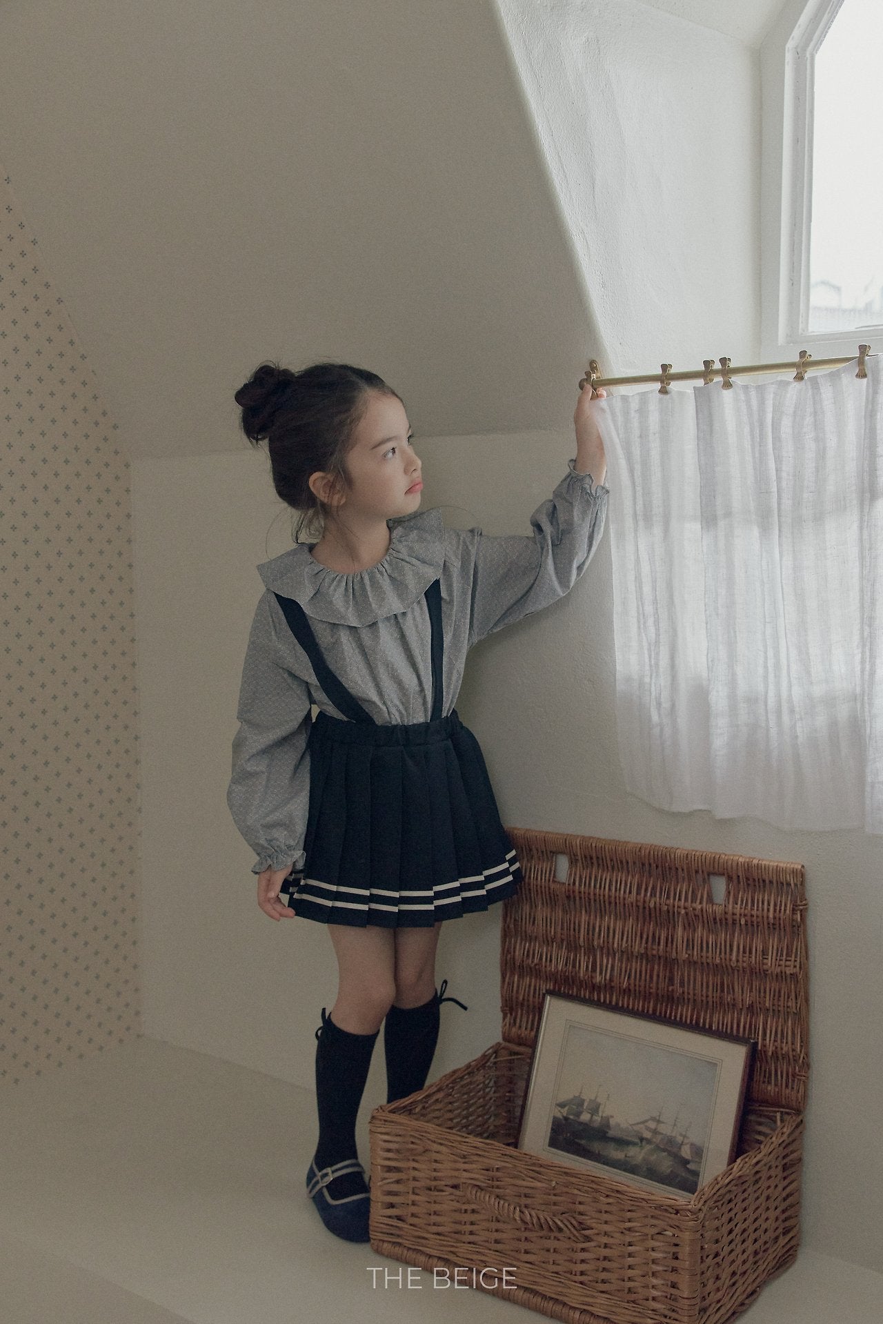［The beige］Flower Blouse