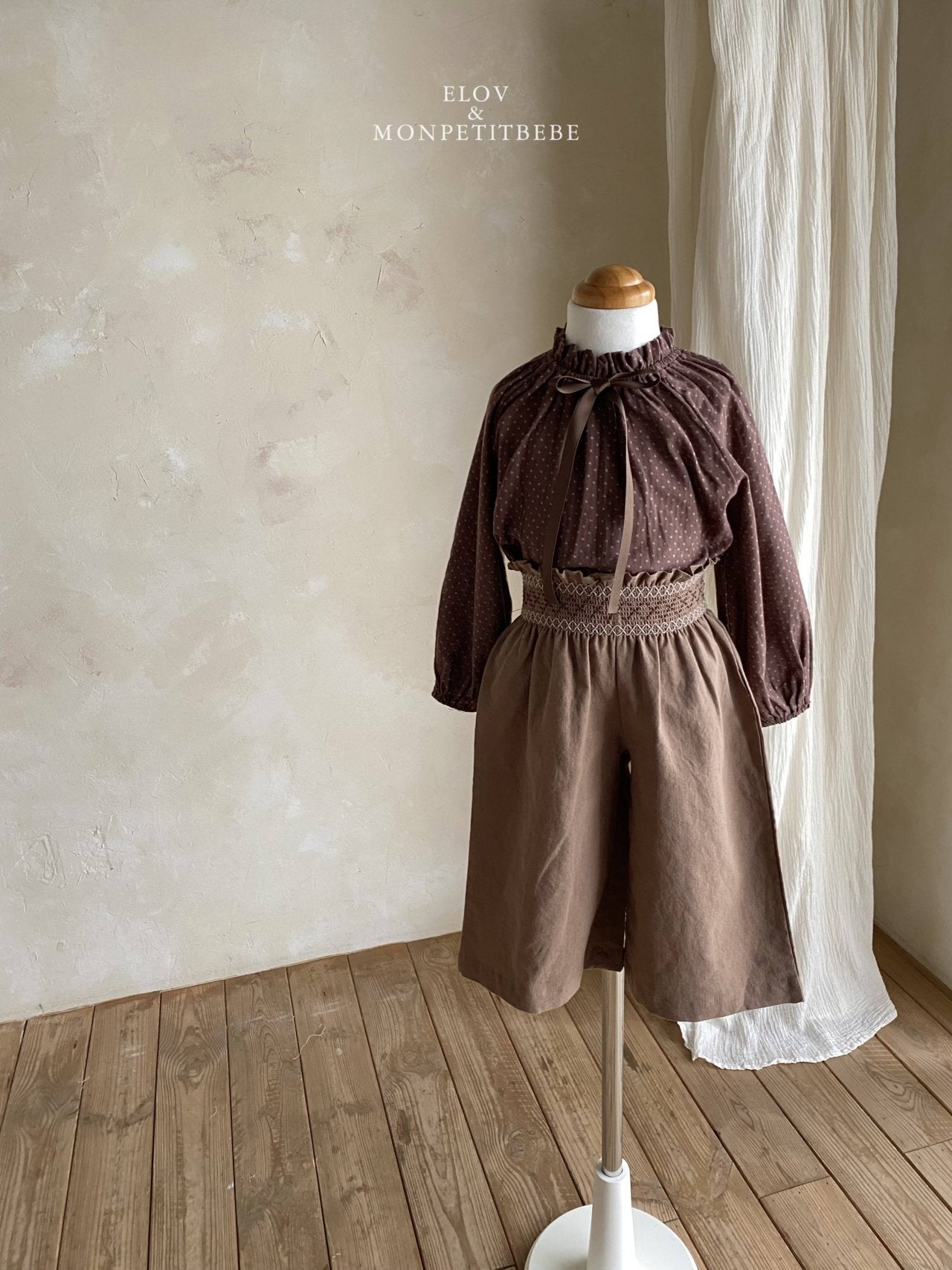 ［Mon petit bebe］Monde embroidery blouse