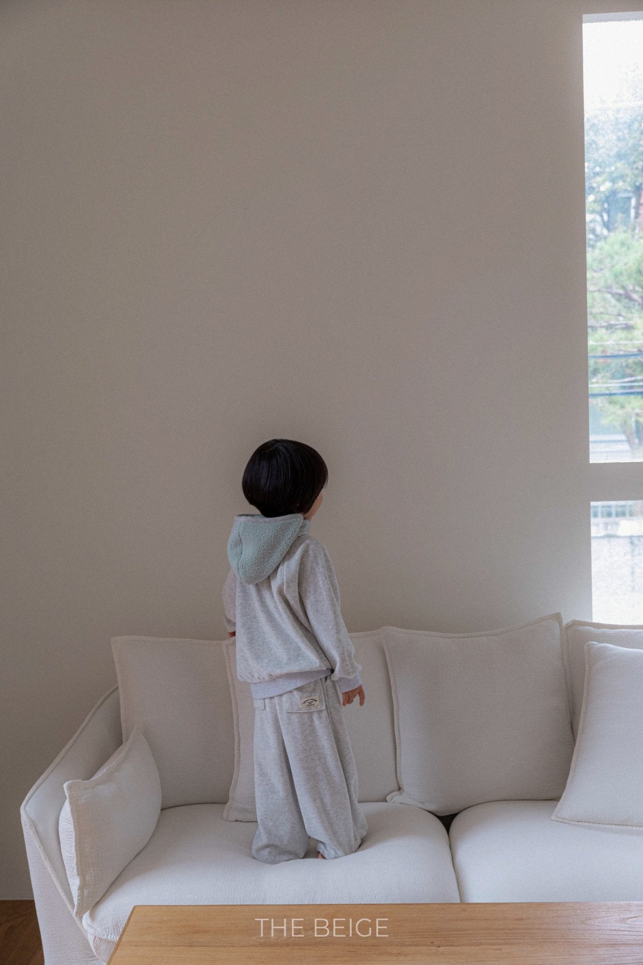 ［The beige］Velvet mtm