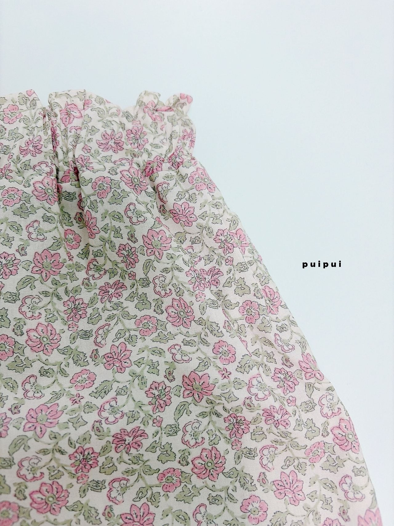 ［puipui］Vienna flower short pants