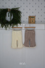 ［ROA］Frill flare pants