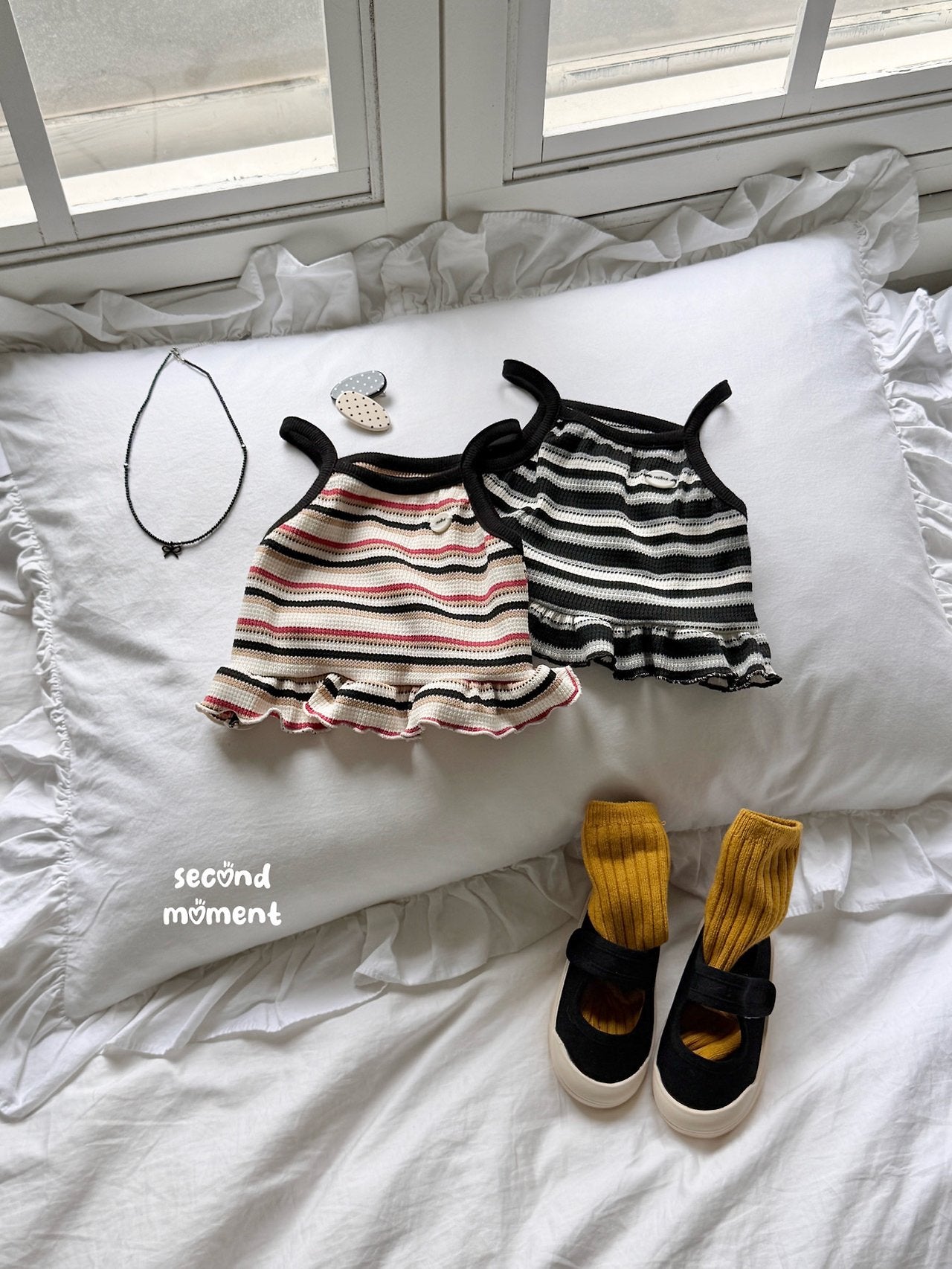 ［second moment］Peanut stripe frill camisole