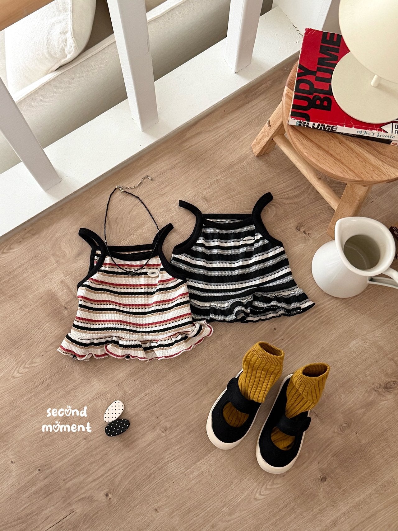 ［second moment］Peanut stripe frill camisole