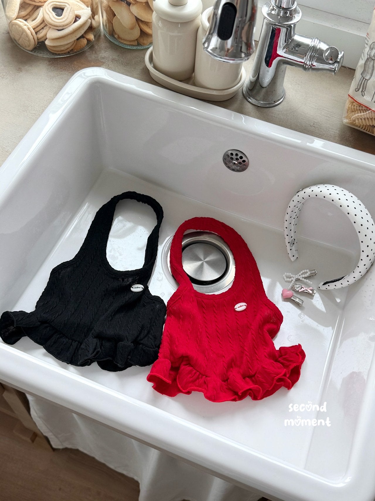 ［second moment］Twist halter neck tops