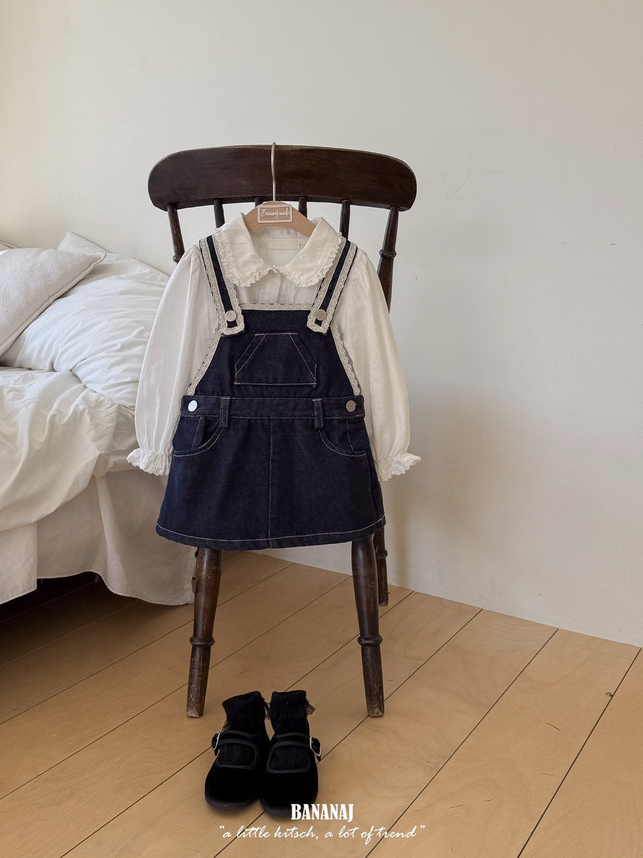 ［BANANAJ］Lace suspender denim one-piece