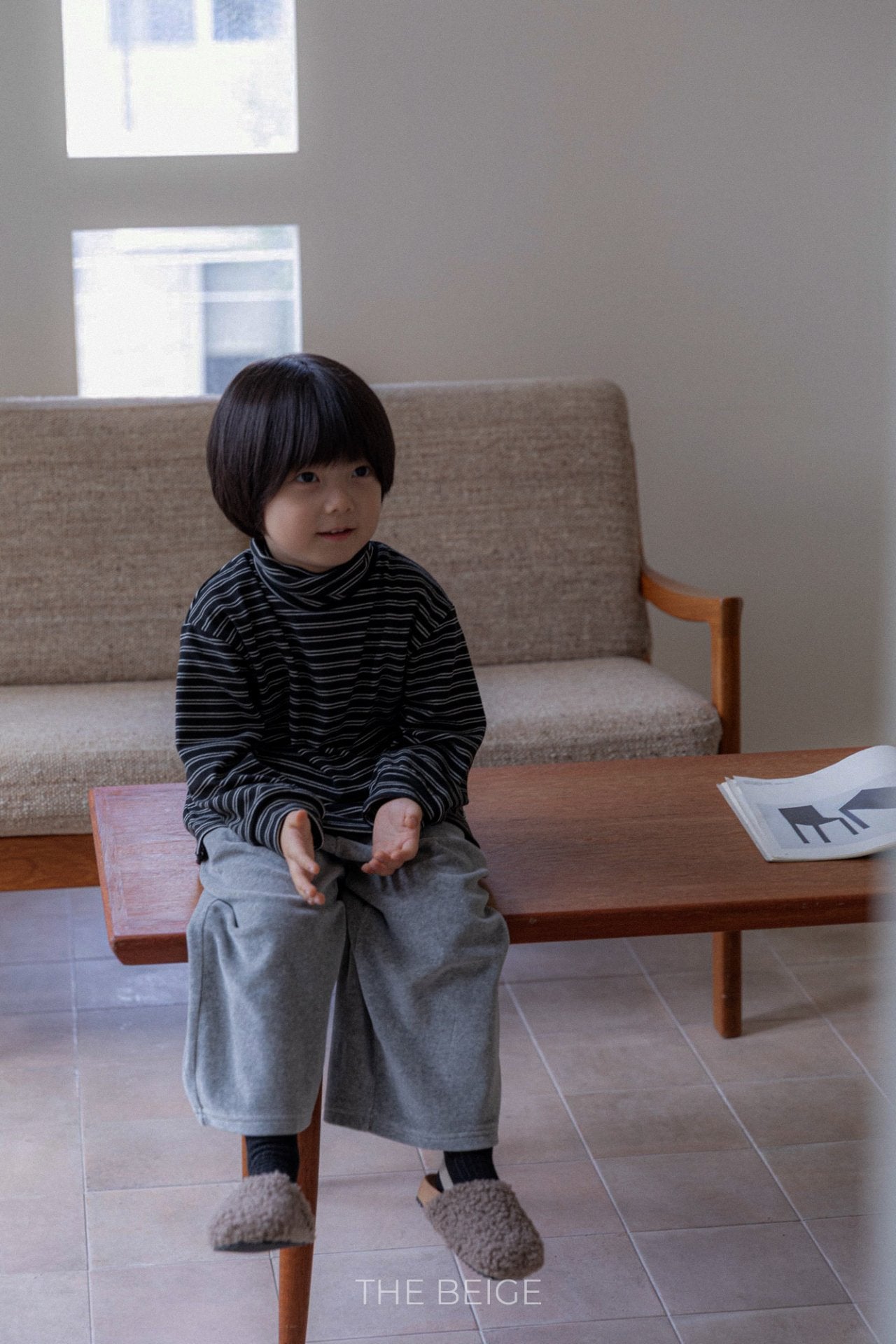 ［The beige］Velvet wide pants