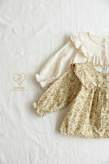 ［aladin］Wing shirring blouse