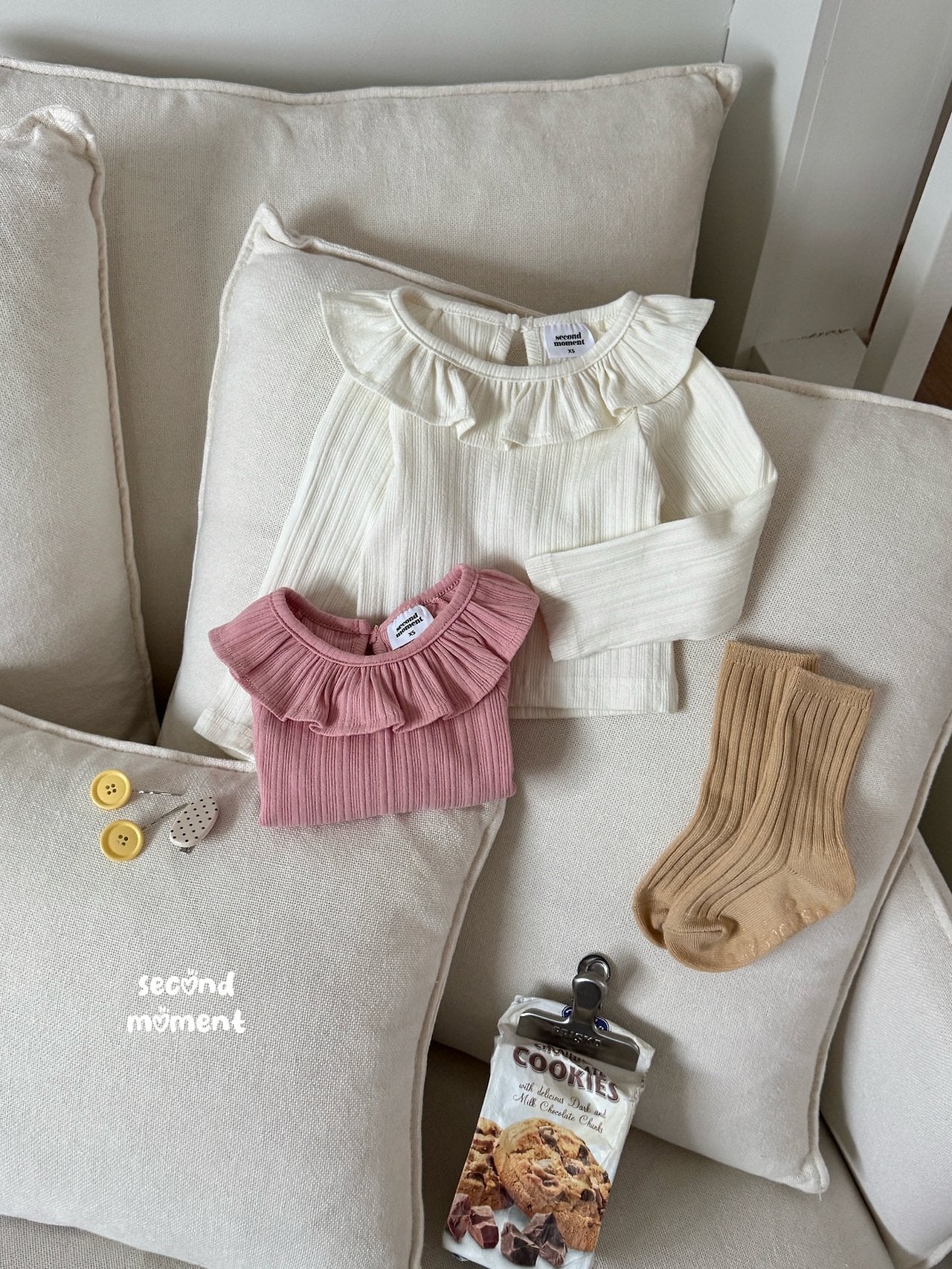 ［second moment］Frill collar rib tops