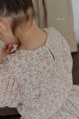 ［bebenine］Hera Blouse